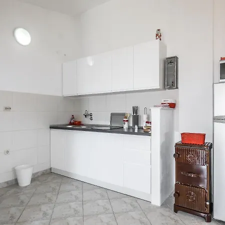 Apartment With A Parking Space - Torovi - - Pedinka, - 18577 *