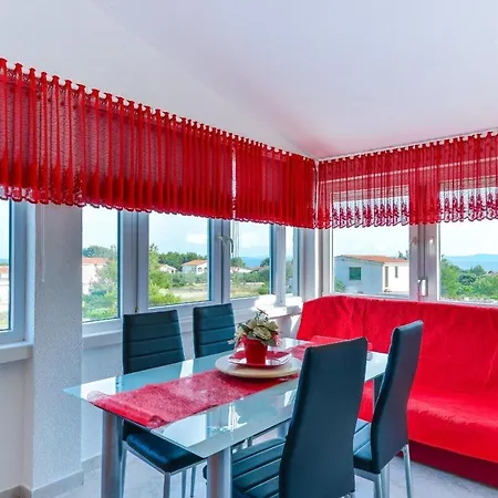Apartment With A Parking Space - Torovi - - Pedinka, - 18577 Vir