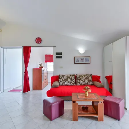 Apartment With A Parking Space - Torovi - - Pedinka, - 18577