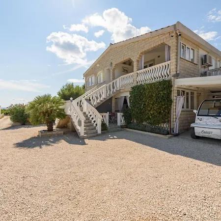 公寓 With Parking Space - Torovi - - Pedinka, - 18577 *